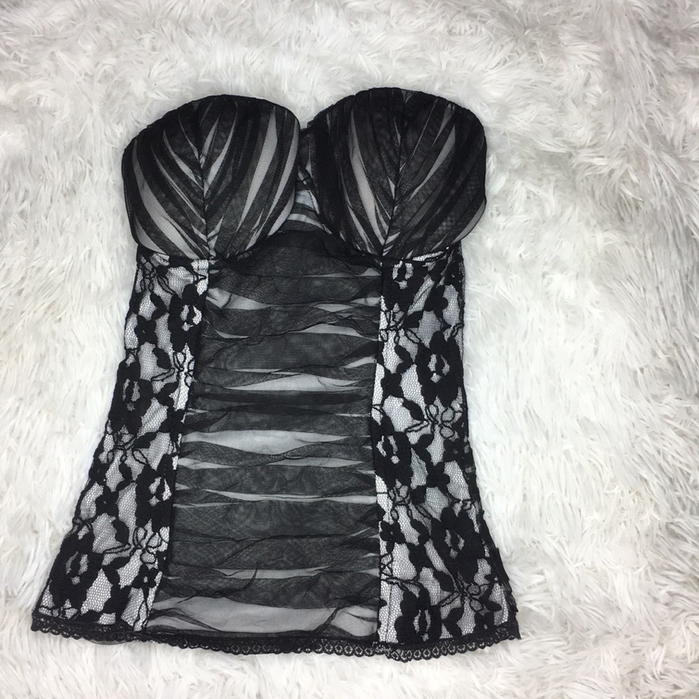 Black Strapless Shirt